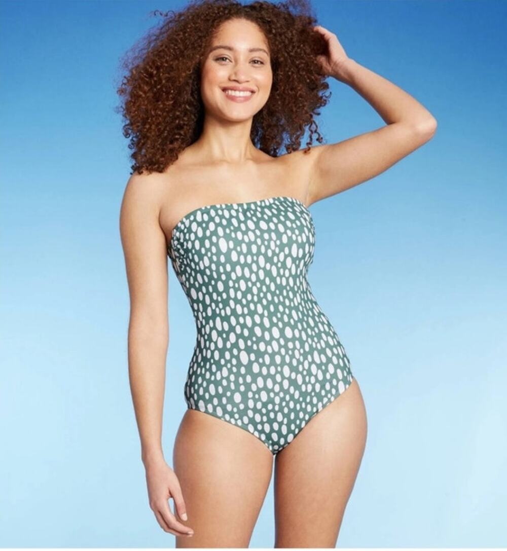 Kona Sol Swim Women's Straight Neck Medium Coverage One Piece Swimsuit